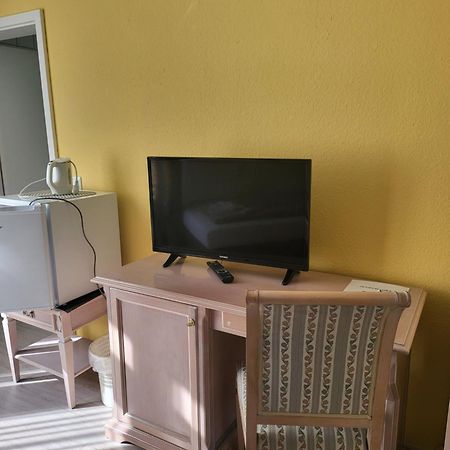 Haus "Beuth" Apartment บัดเอลสเตอร์ ภายนอก รูปภาพ
