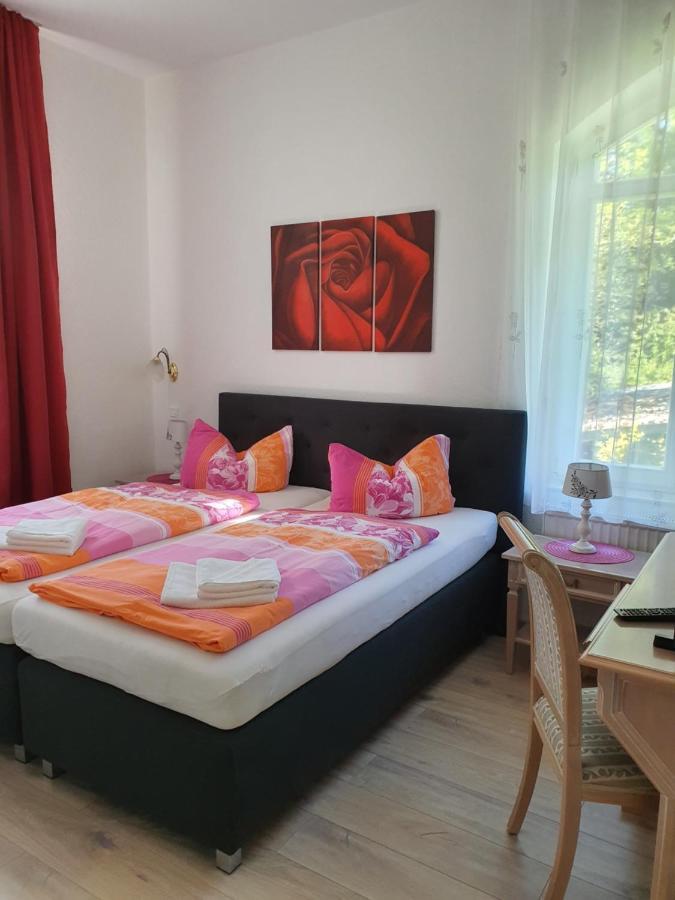 Haus "Beuth" Apartment บัดเอลสเตอร์ ภายนอก รูปภาพ