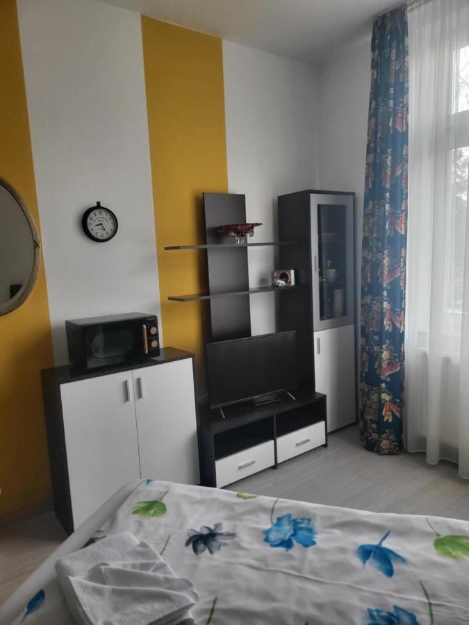 Haus "Beuth" Apartment บัดเอลสเตอร์ ภายนอก รูปภาพ