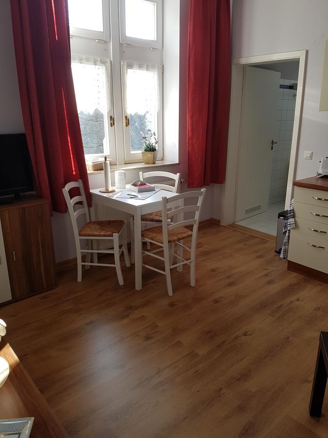 Haus "Beuth" Apartment บัดเอลสเตอร์ ภายนอก รูปภาพ
